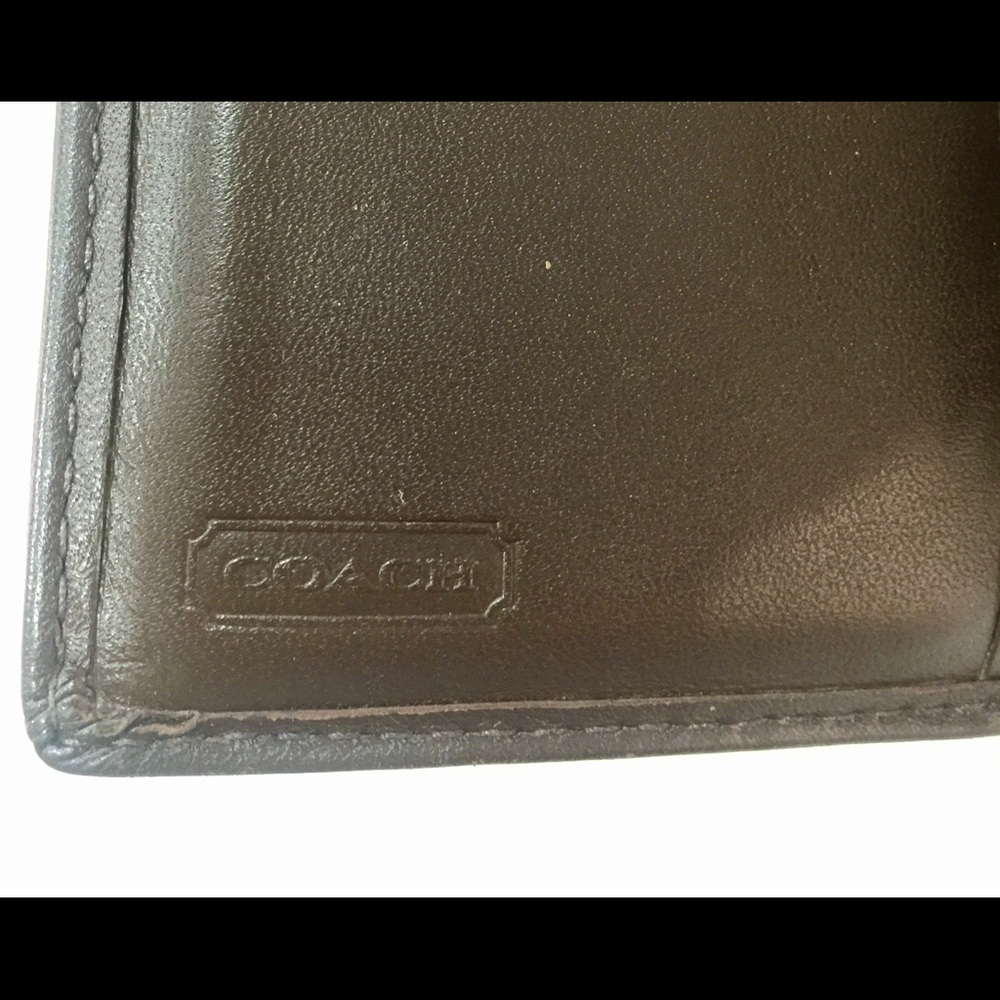 Coach Signature Trifold Wallet - Picture 6 of 6